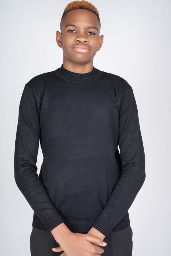 Black Cashmere Sweater - Image 2