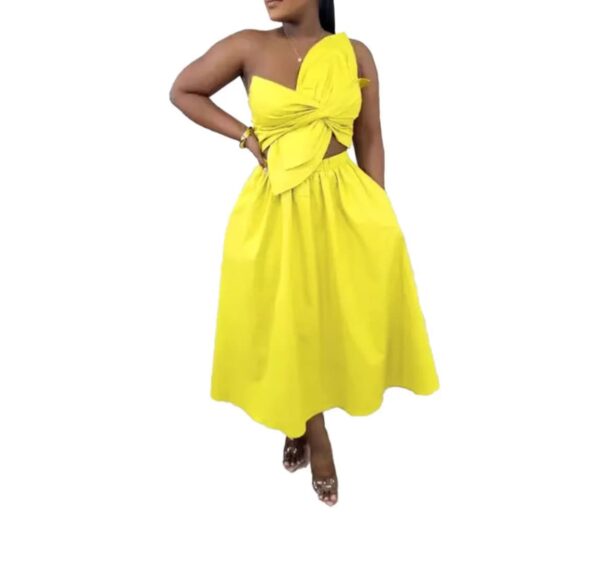 Ola Sexy One Shoulder Petal Hollow Dress - Image 5