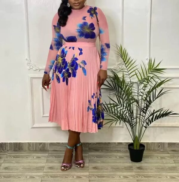 Linda Women Fashion Sexy Floral Two-Piece Set - Image 11