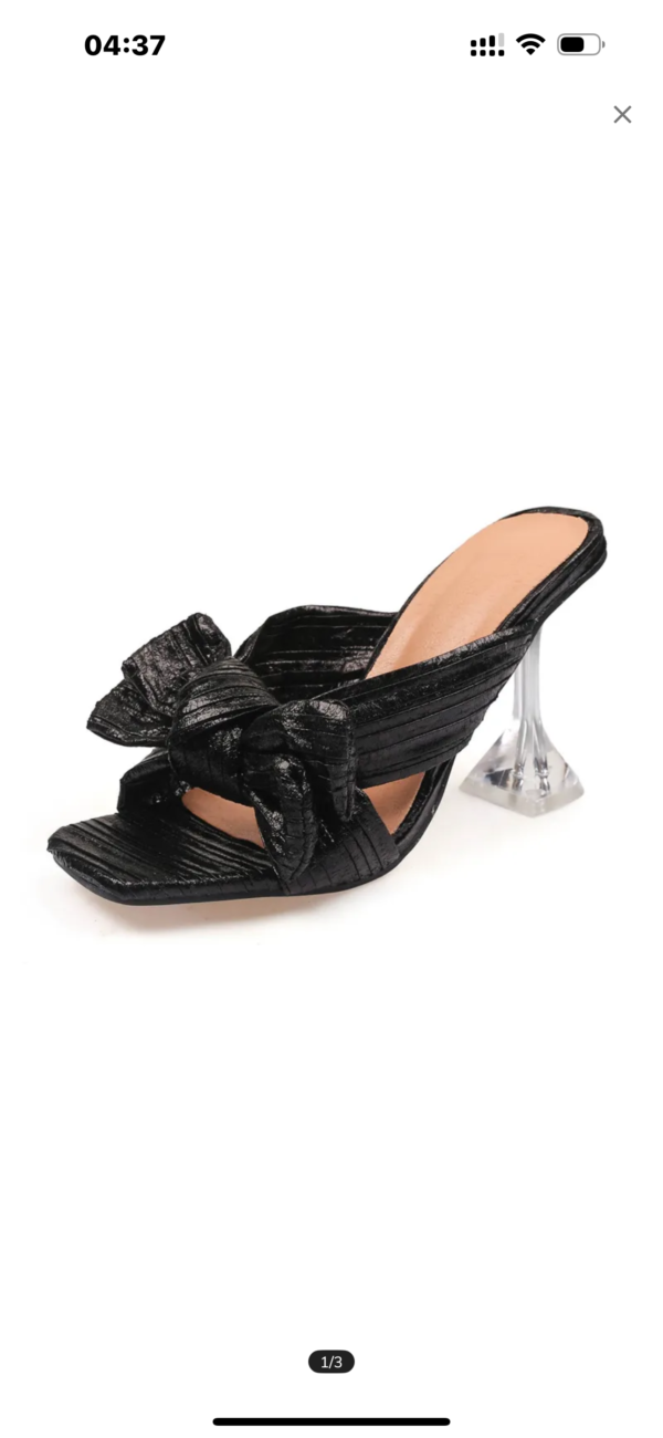 Bella Luxe Bow Heels